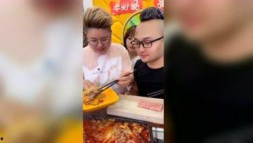 娱乐吃瓜酱女生来例假,揭秘生理期背后的秘密与关爱