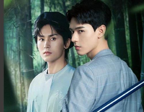 双男主娱乐圈吃瓜文,瓜田里的甜蜜较量